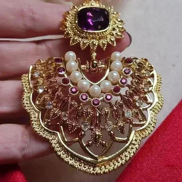 Shaill Jhaveri for Elizabeth Taylor AVON IMPERIAL Elegance collection ne… - Picture 5 of 17